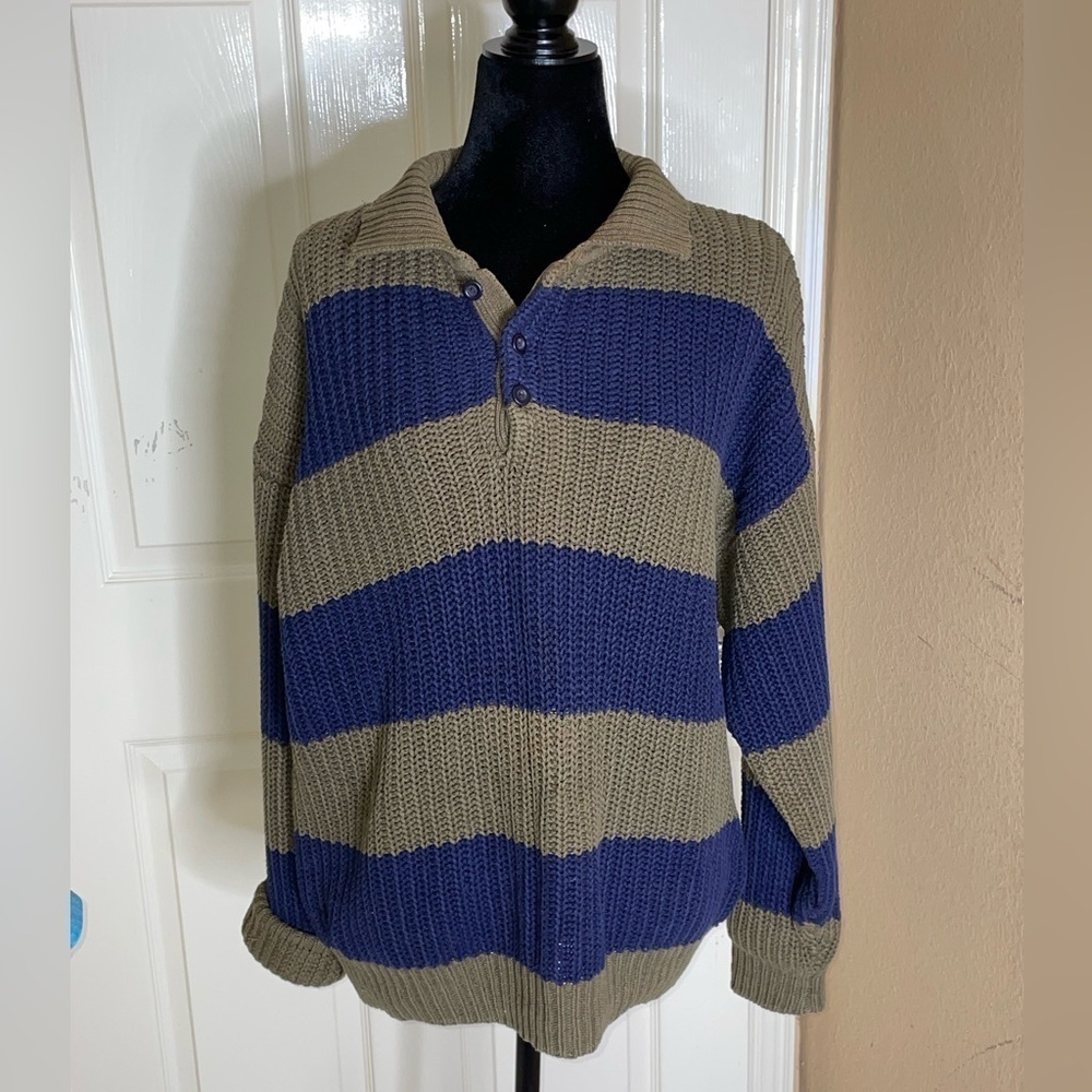 Vintage Gap Clothing Co. Navy Blue & Brown Striped Sweater Size Large​​​​​​